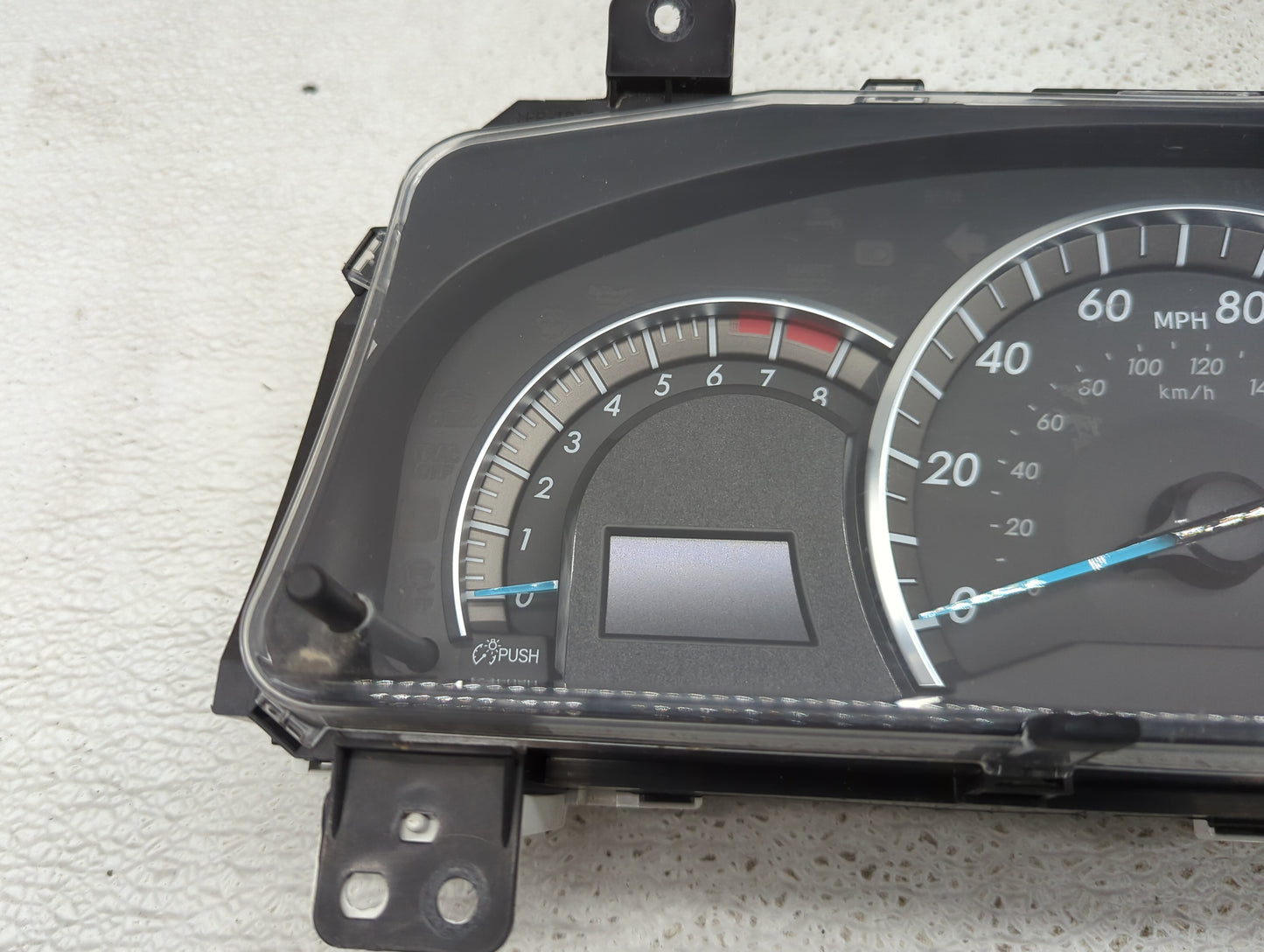 2002-2003 Toyota Camry Instrument Cluster Speedometer Gauges P/N:83800-0X640-00 Miles: Fits Fits 2002 2003 OEM Used Auto Par