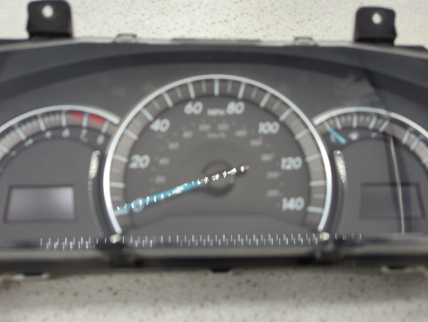 2002-2003 Toyota Camry Instrument Cluster Speedometer Gauges P/N:83800-0X640-00 Miles: Fits Fits 2002 2003 OEM Used Auto Par
