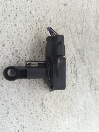 compare product 2002-2006 Toyota Camry Mass Air Flow Meter Maf 1487917