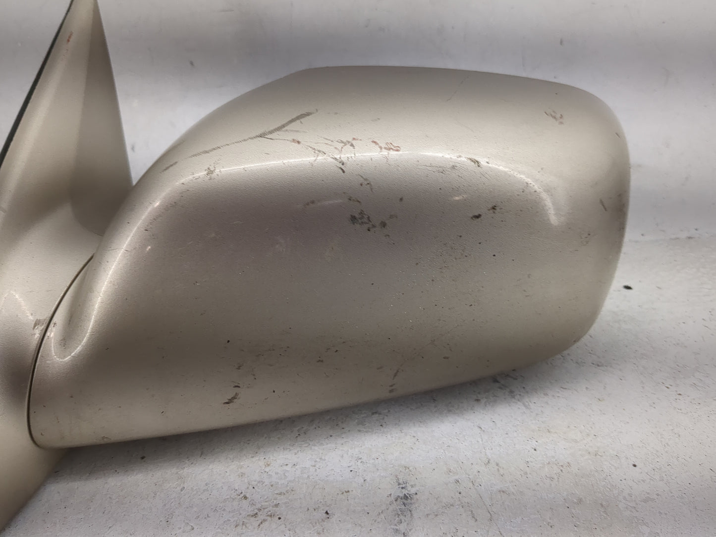 2002-2006 Toyota Camry Driver Side View Mirror - Left Door Mirror OEM Used - Oemusedautoparts1.com