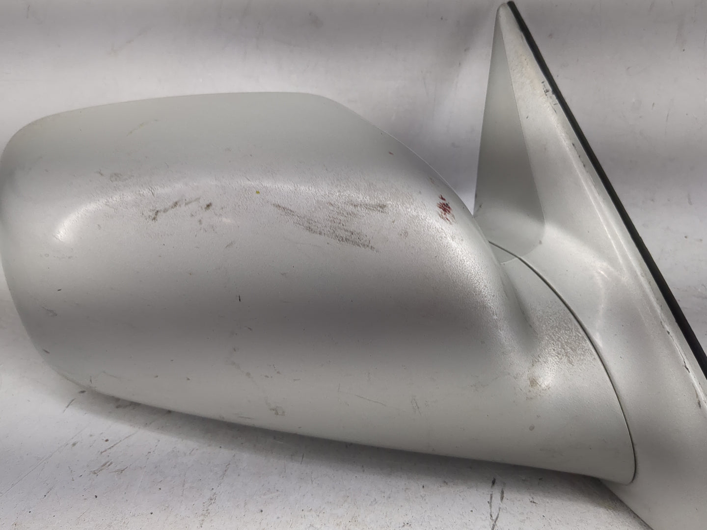 2002-2006 Toyota Camry Passenger Side View Mirror - Right Door Mirror OEM Used - Oemusedautoparts1.com