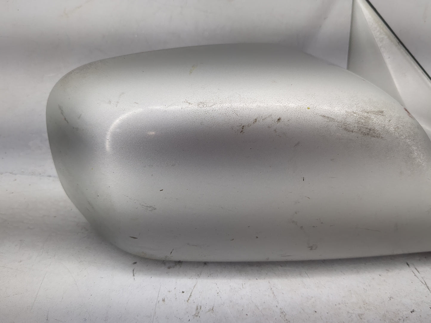 2002-2006 Toyota Camry Passenger Side View Mirror - Right Door Mirror OEM Used - Oemusedautoparts1.com