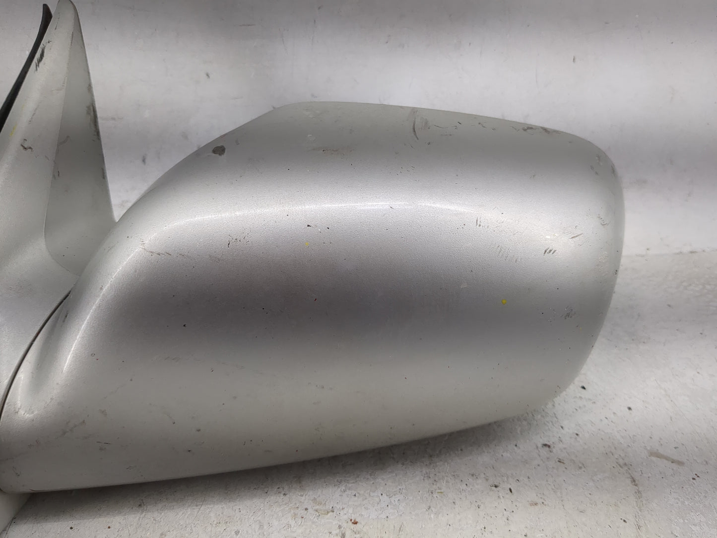 2002-2006 Toyota Camry Driver Side View Mirror - Left Door Mirror OEM Used - Oemusedautoparts1.com