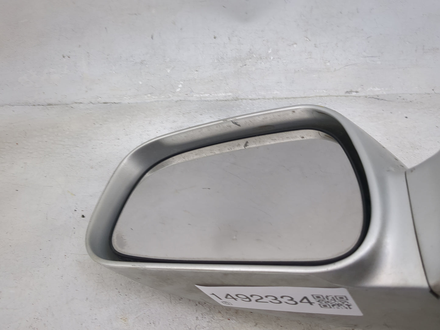 2002-2006 Toyota Camry Driver Side View Mirror - Left Door Mirror OEM Used - Oemusedautoparts1.com