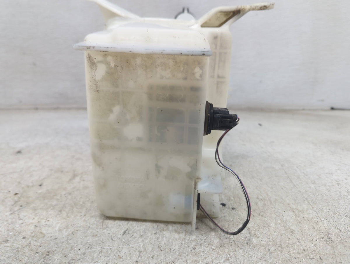 2003 Toyota Camry Windshield Washer Fluid Reservoir Bottle Oem - Oemusedautoparts1.com