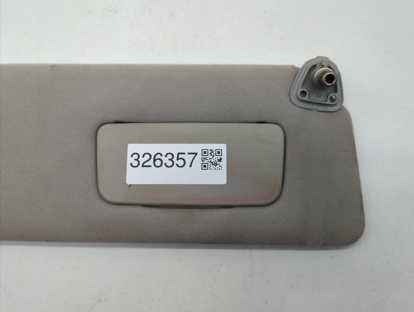 2002-2006 Toyota Camry Sun Visor Shade Replacement Passenger Right Mirror Fits Fits 2002 2003 2004 2005 2006 OEM Used Auto P