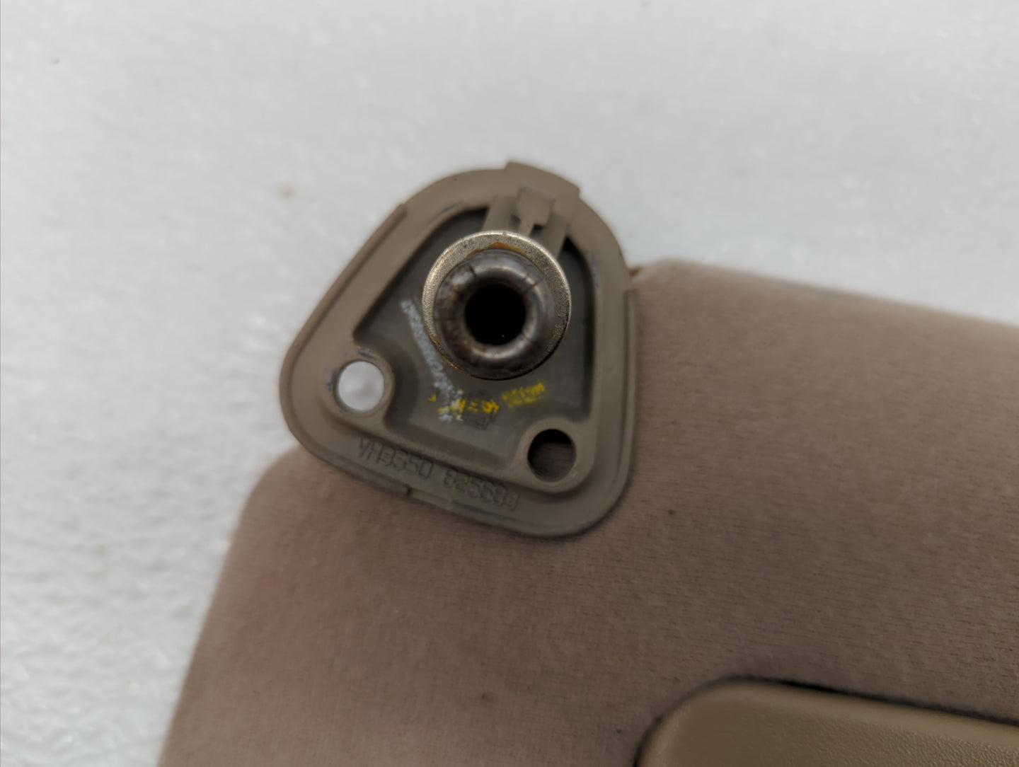 2002-2006 Toyota Camry Sun Visor Shade Replacement Passenger Right Mirror Fits Fits 2002 2003 2004 2005 2006 OEM Used Auto P