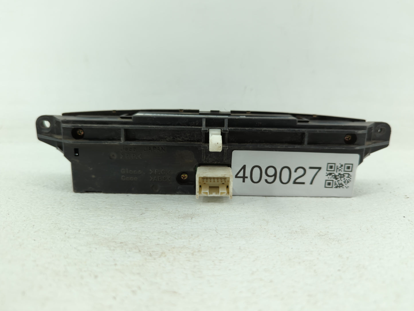 2003 Toyota Camry Digitial Dash Clock P/N:83910-33060 Fits OEM Used Auto Parts - Oemusedautoparts1.com