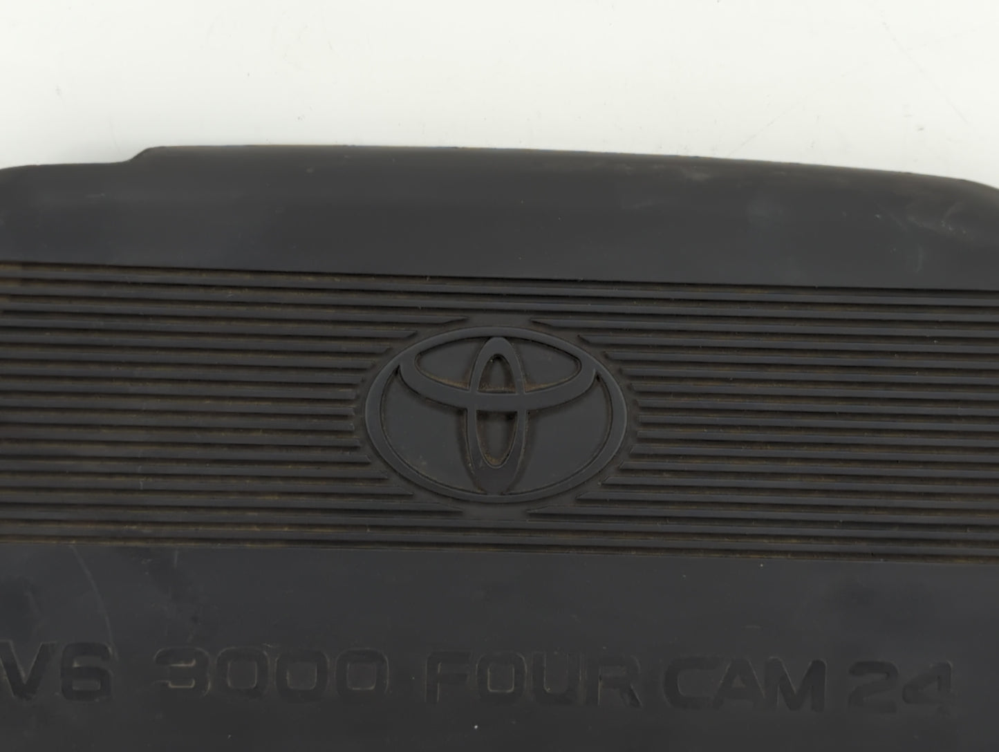 2003 Toyota Camry Engine Cover - Oemusedautoparts1.com