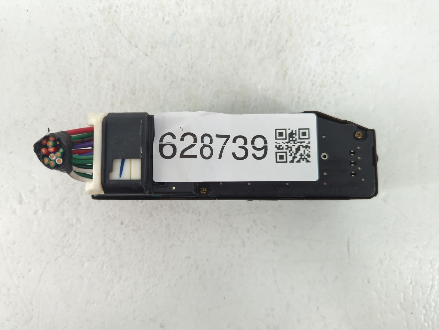 2002-2006 Toyota Camry Master Power Window Switch Replacement Driver Side Left P/N:514547 B Fits OEM Used Auto Parts - Oemus