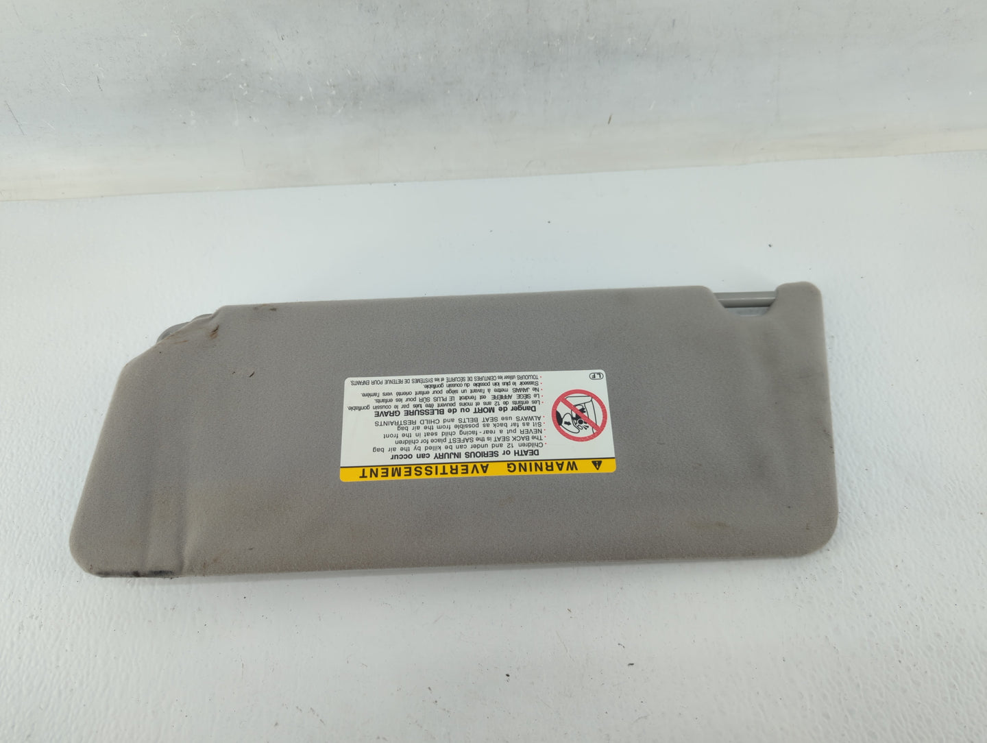 2002-2006 Toyota Camry Sun Visor Shade Replacement Passenger Right Mirror Fits Fits 2002 2003 2004 2005 2006 OEM Used Auto P