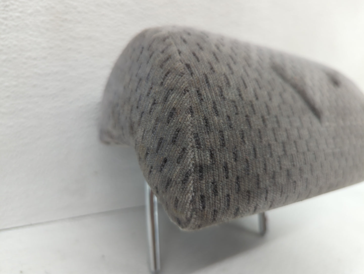 2002-2003 Toyota Camry Headrest Head Rest Front Driver Passenger Seat - Oemusedautoparts1.com
