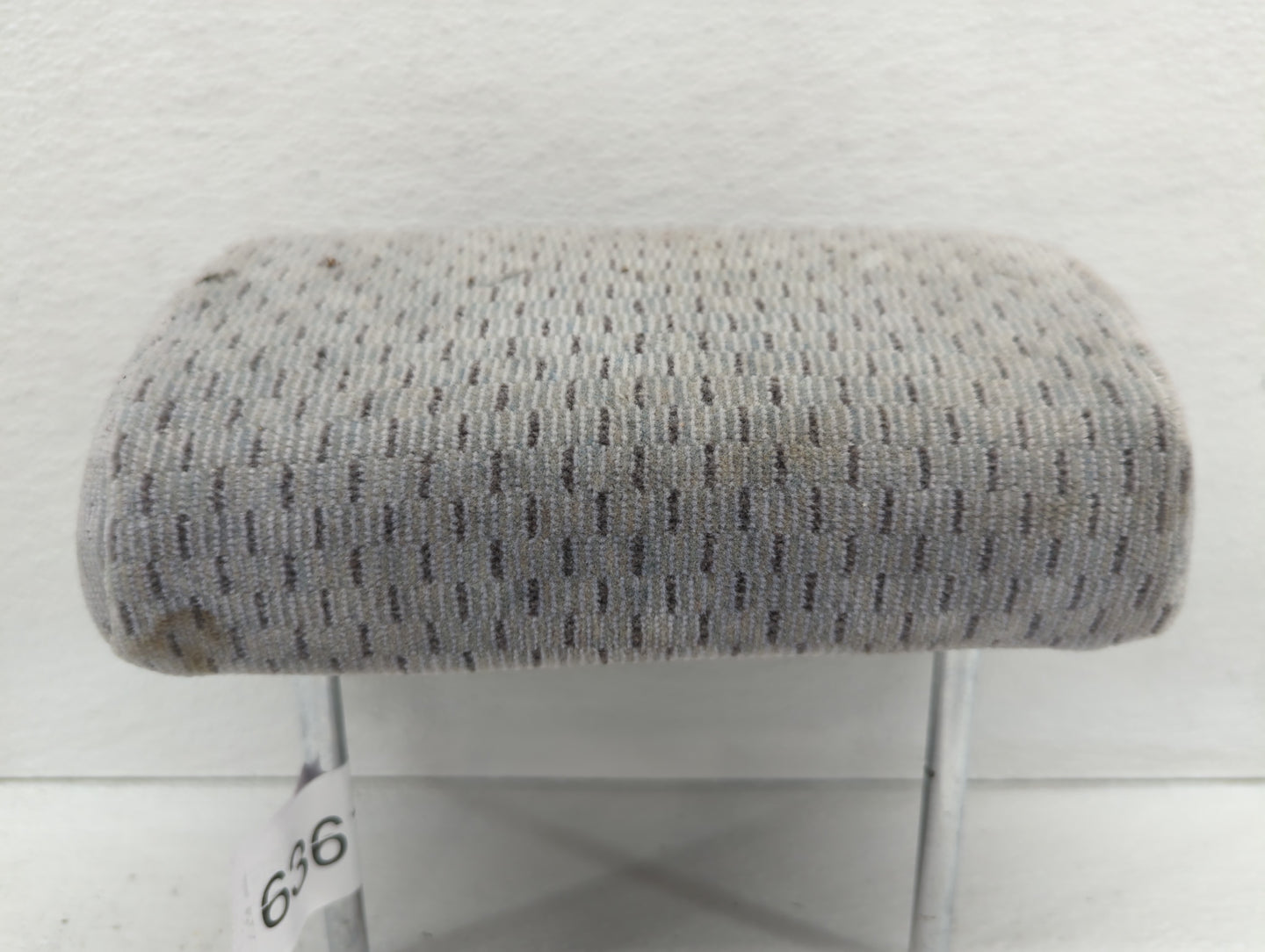 2002-2003 Toyota Camry Headrest Head Rest Front Driver Passenger Seat - Oemusedautoparts1.com