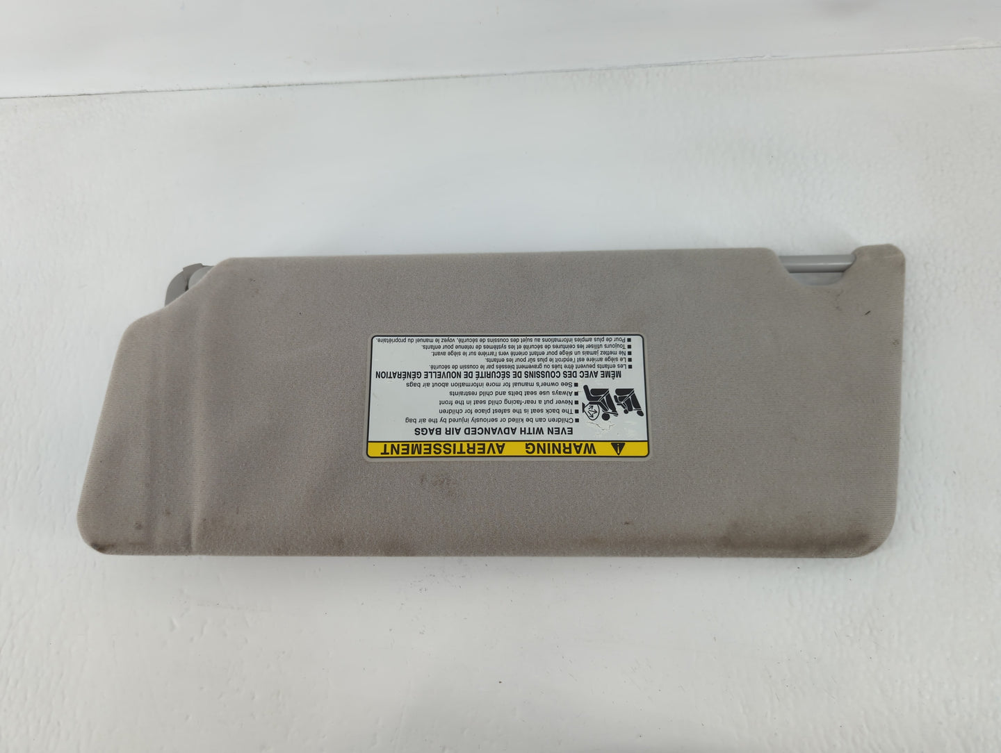 2002-2006 Toyota Camry Sun Visor Shade Replacement Passenger Right Mirror Fits Fits 2002 2003 2004 2005 2006 OEM Used Auto P
