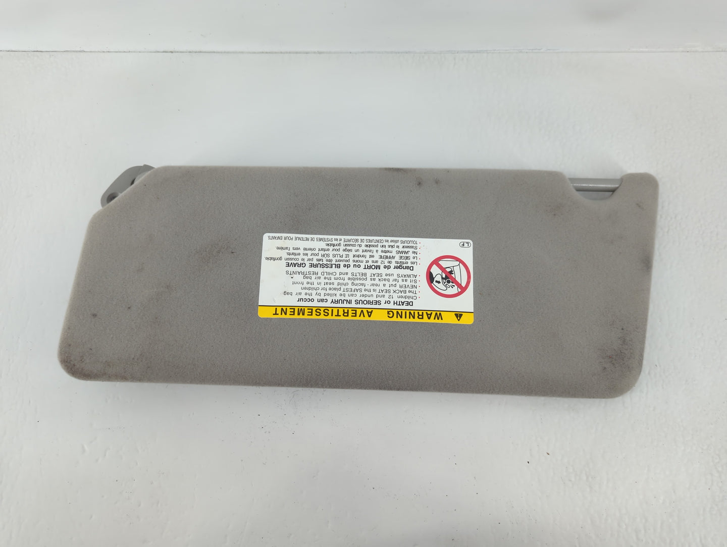 2002-2006 Toyota Camry Sun Visor Shade Replacement Passenger Right Mirror Fits Fits 2002 2003 2004 2005 2006 OEM Used Auto P