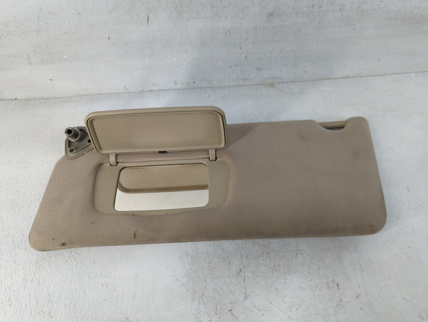 2002-2006 Toyota Camry Sun Visor Shade Replacement Driver Left Mirror Fits Fits 2002 2003 2004 2005 2006 OEM Used Auto Parts