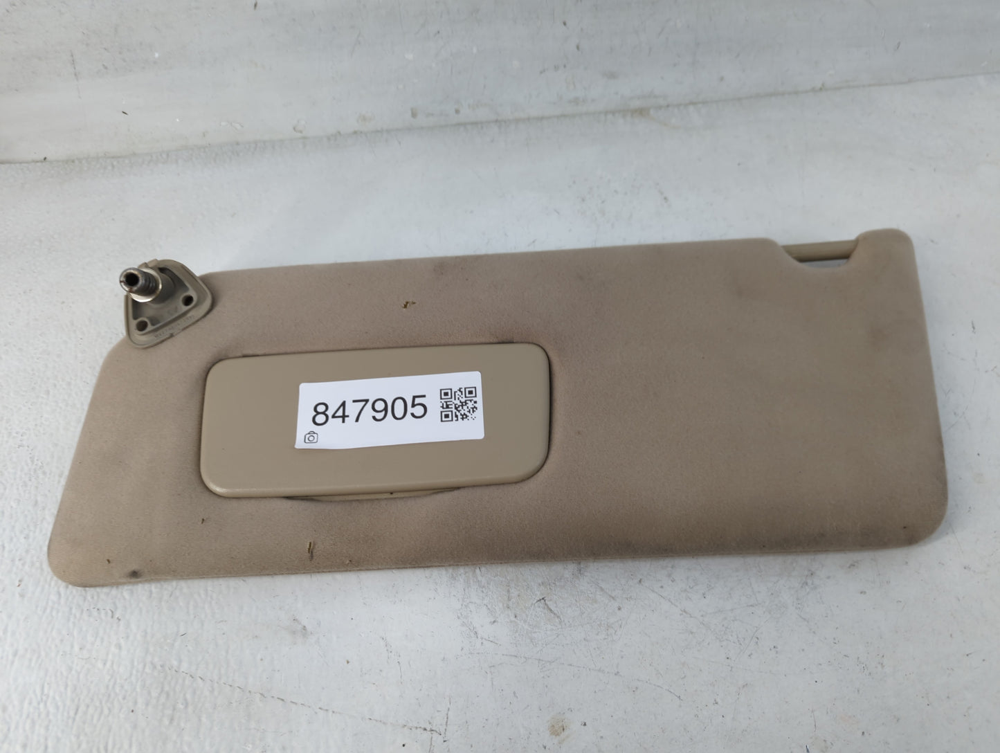 2002-2006 Toyota Camry Sun Visor Shade Replacement Driver Left Mirror Fits Fits 2002 2003 2004 2005 2006 OEM Used Auto Parts