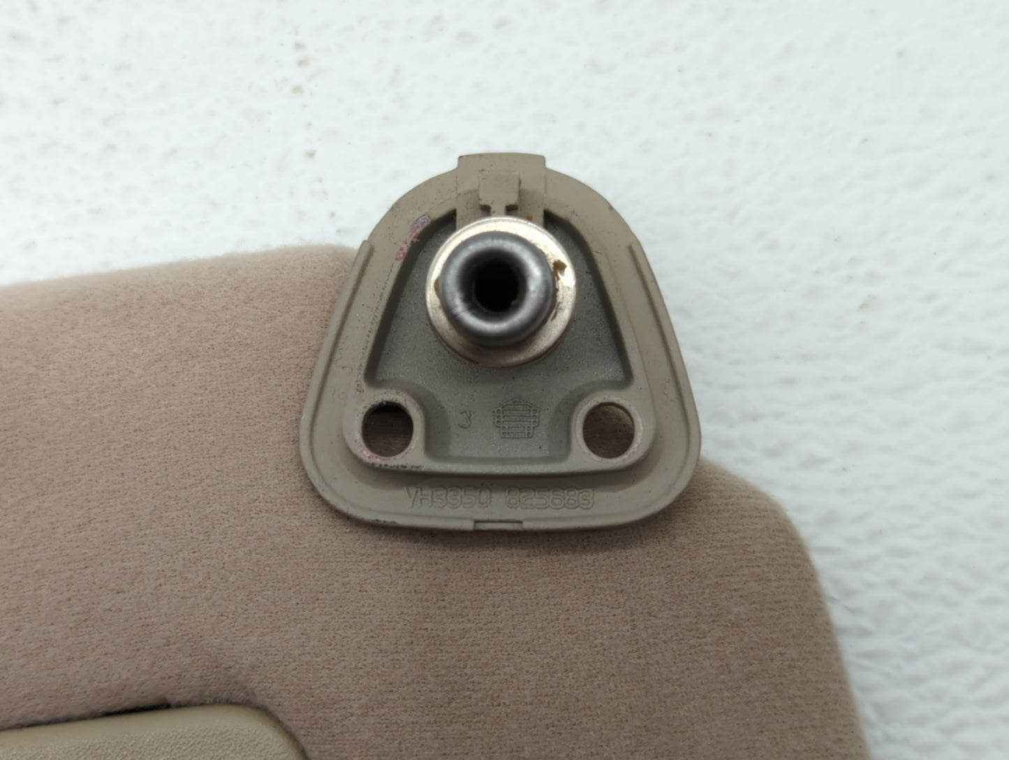 2003 Toyota Camry Sun Visor Shade Replacement Passenger Right Mirror Fits Fits 2002 2004 2005 2006 OEM Used Auto Parts - Oem