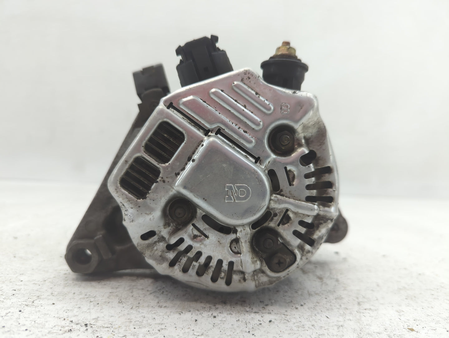 2000-2005 Toyota Celica Alternator Replacement Generator Charging Assembly Engine OEM P/N:27060-22180 Fits OEM Used Auto Par