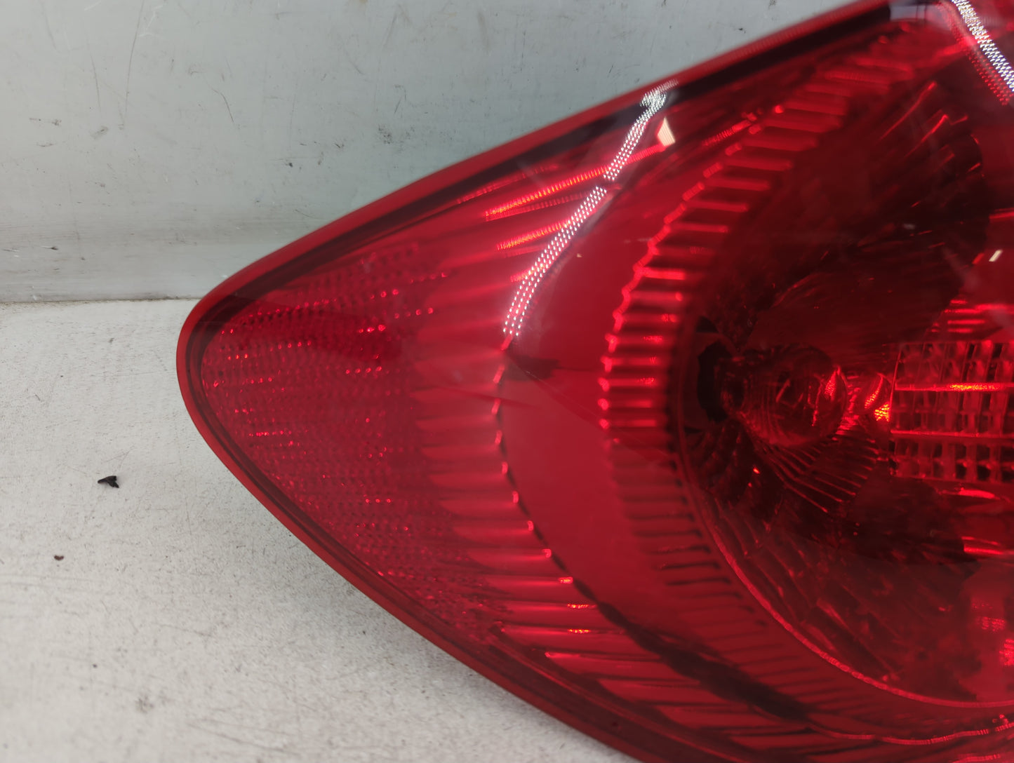 2003-2004 Toyota Corolla Tail Light Assembly Driver Left OEM P/N:2157 Fits Fits 2003 2004 OEM Used Auto Parts - Oemusedautop