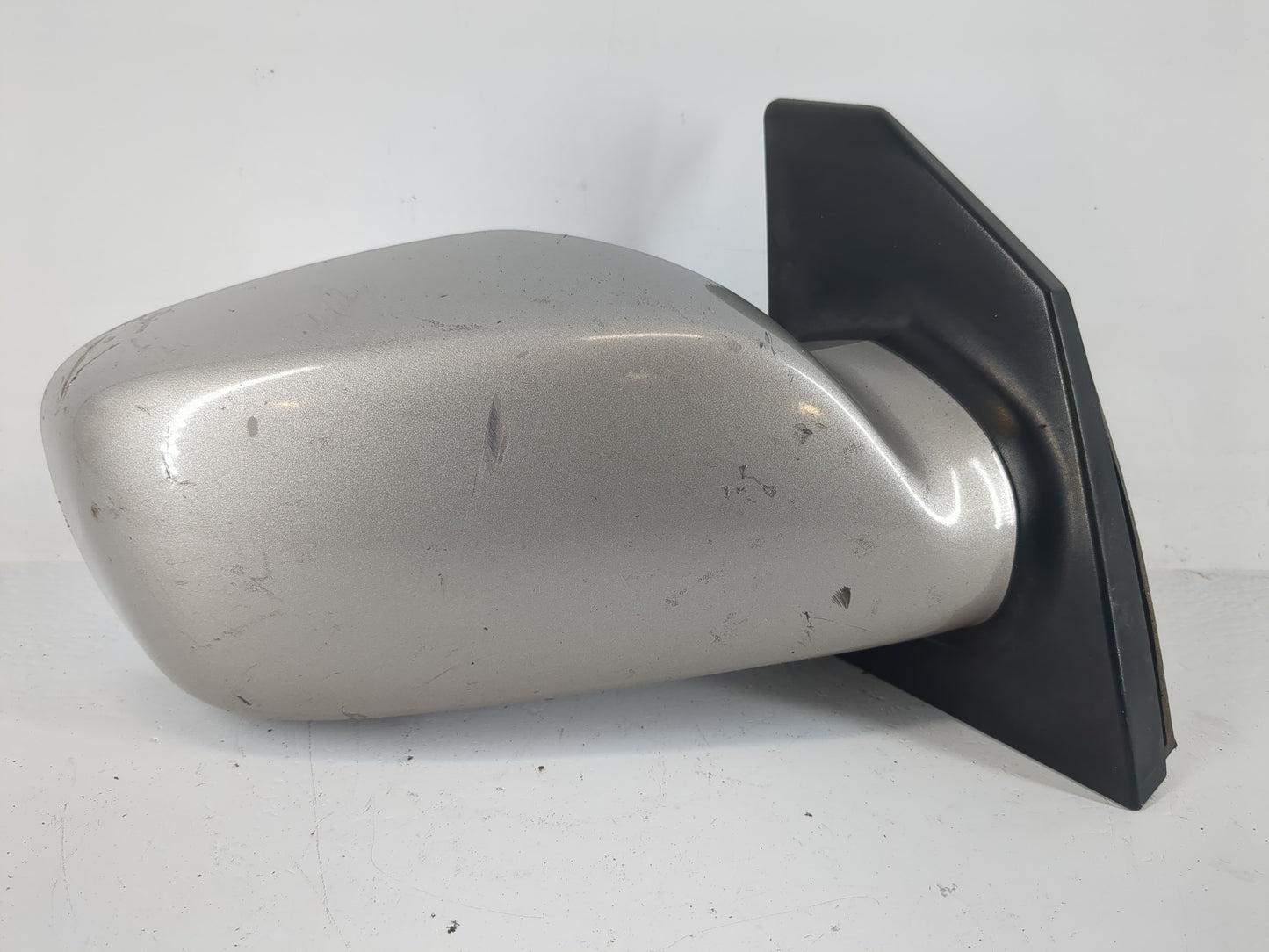 2003-2008 Toyota Corolla Driver Side View Mirror - Left Door Mirror OEM Used - Oemusedautoparts1.com