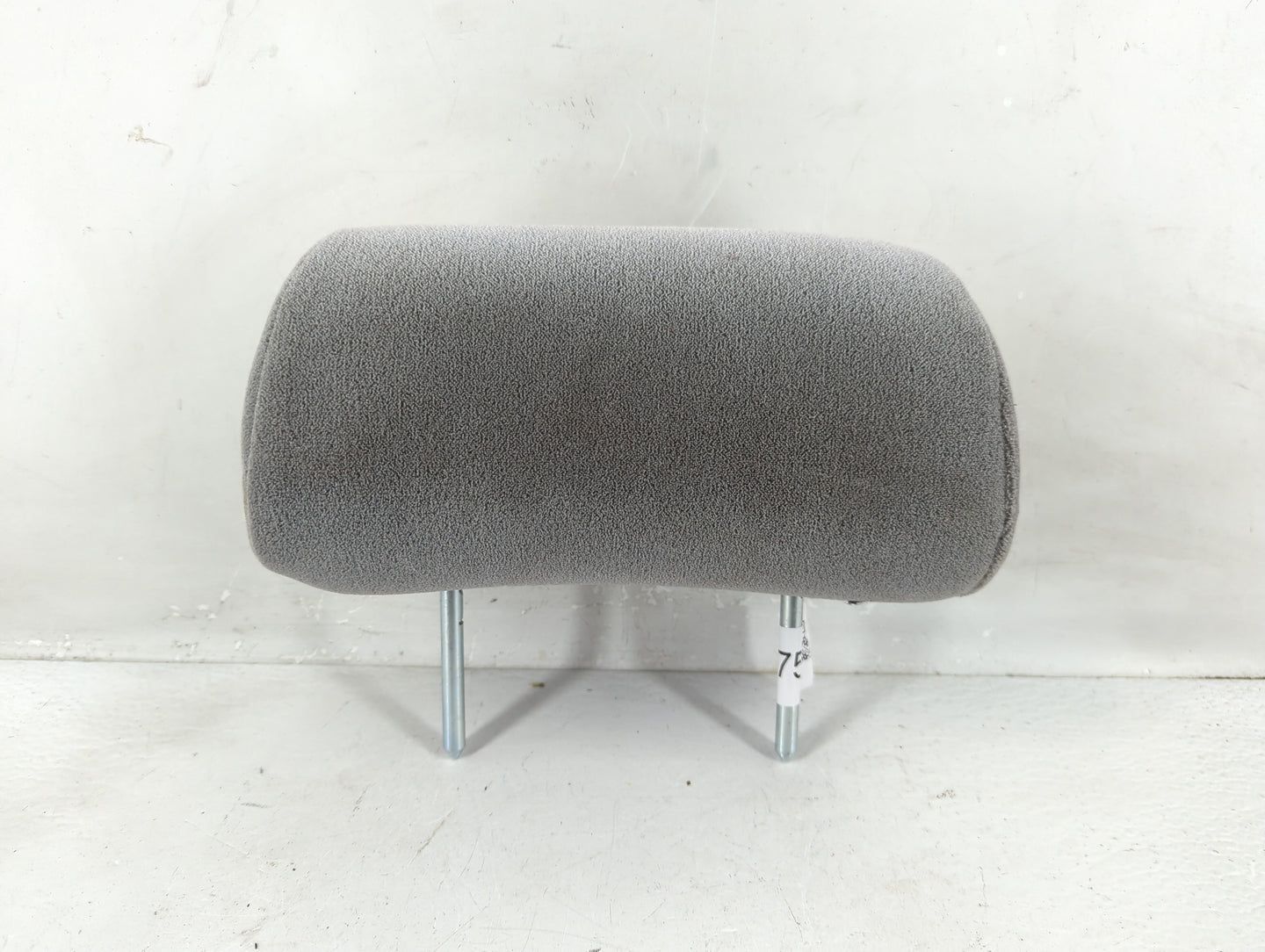 2003 Toyota Corolla Headrest Head Rest Rear Seat Fits OEM Used Auto Parts - Oemusedautoparts1.com