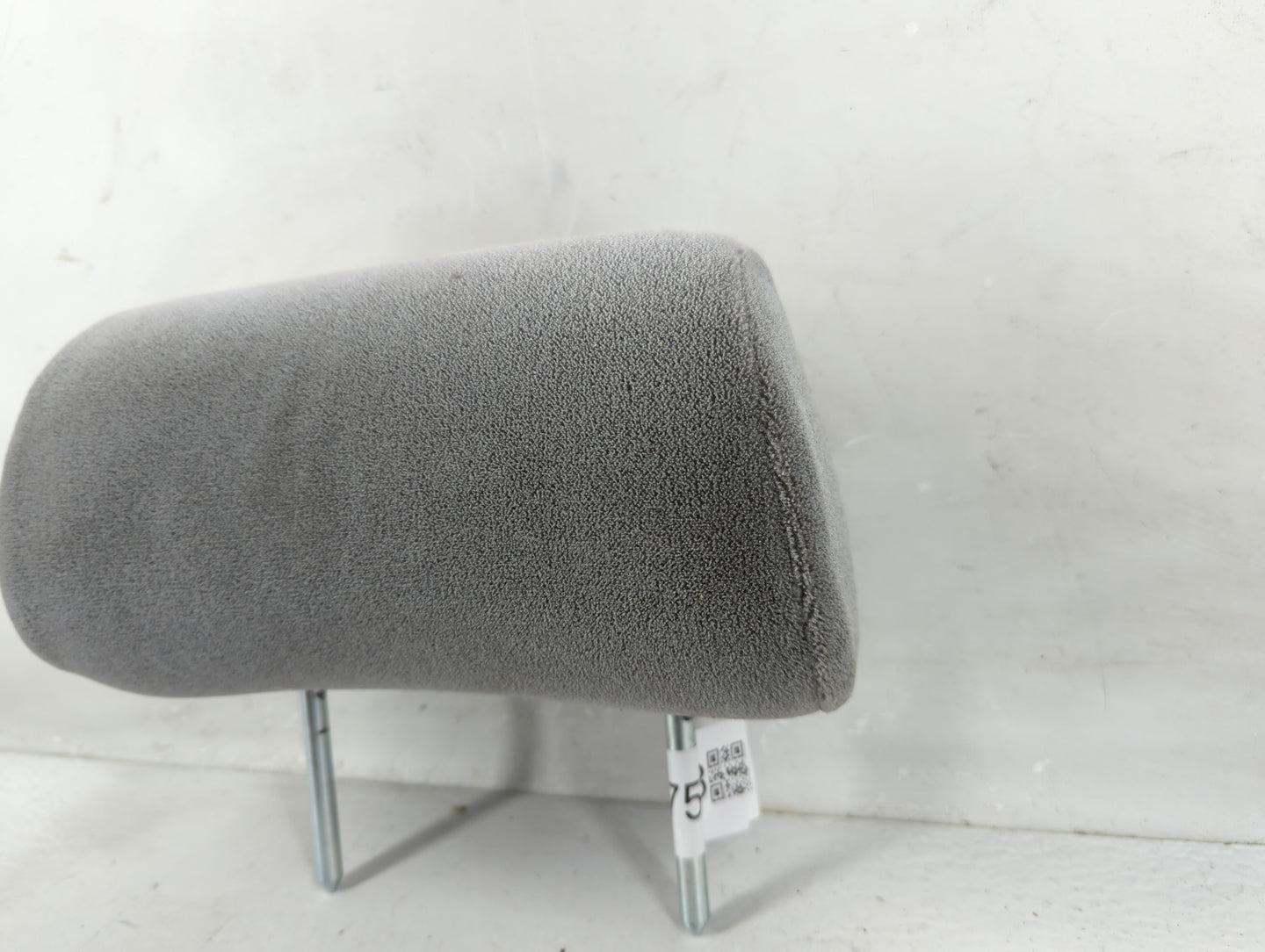2003 Toyota Corolla Headrest Head Rest Rear Seat Fits OEM Used Auto Parts - Oemusedautoparts1.com