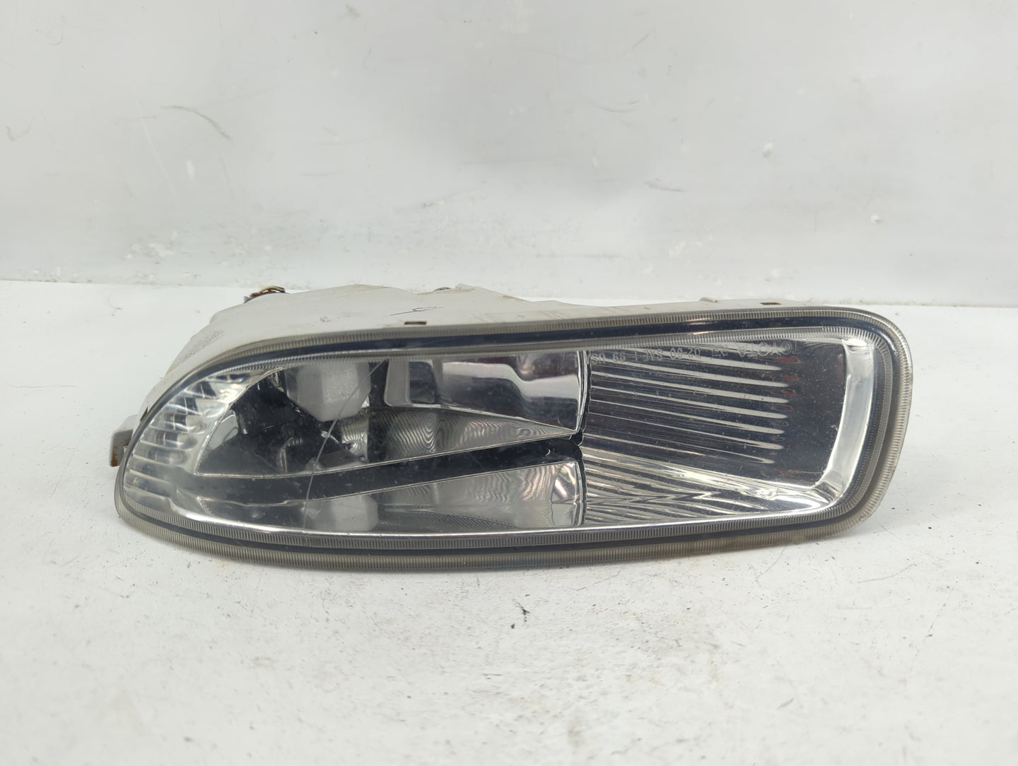 2003-2004 Toyota Corolla Passenger Right Oem Fog Light Lamp - Oemusedautoparts1.com