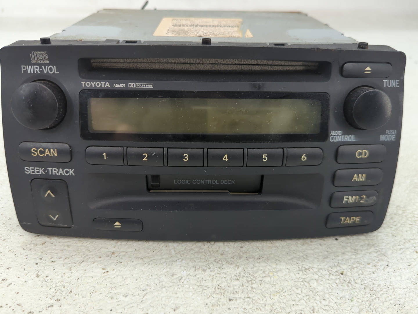 2003-2004 Toyota Corolla Radio AM FM Cd Player Receiver Replacement P/N:86120-02280 Fits Fits 2003 2004 OEM Used Auto Parts 
