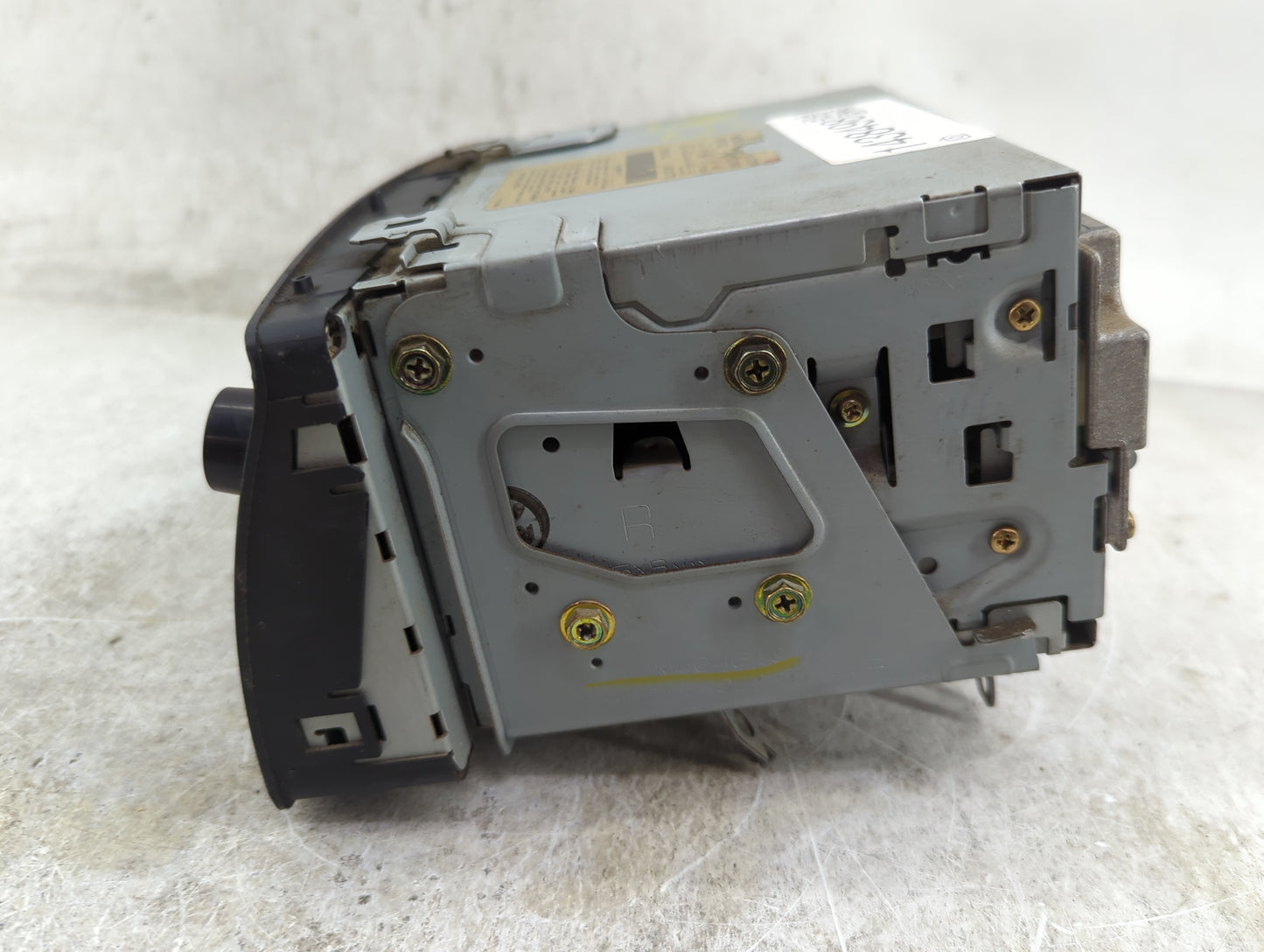 2003-2004 Toyota Corolla Radio AM FM Cd Player Receiver Replacement P/N:A56821 MX131773, M2G439037C, M3F461029 Fits Fits 200