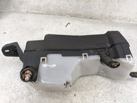 2003-2004 Toyota Corolla Fusebox Fuse Box Panel Relay Module P/N:R0100029942 Fits Fits 2003 2004 OEM Used Auto Parts - Oemus