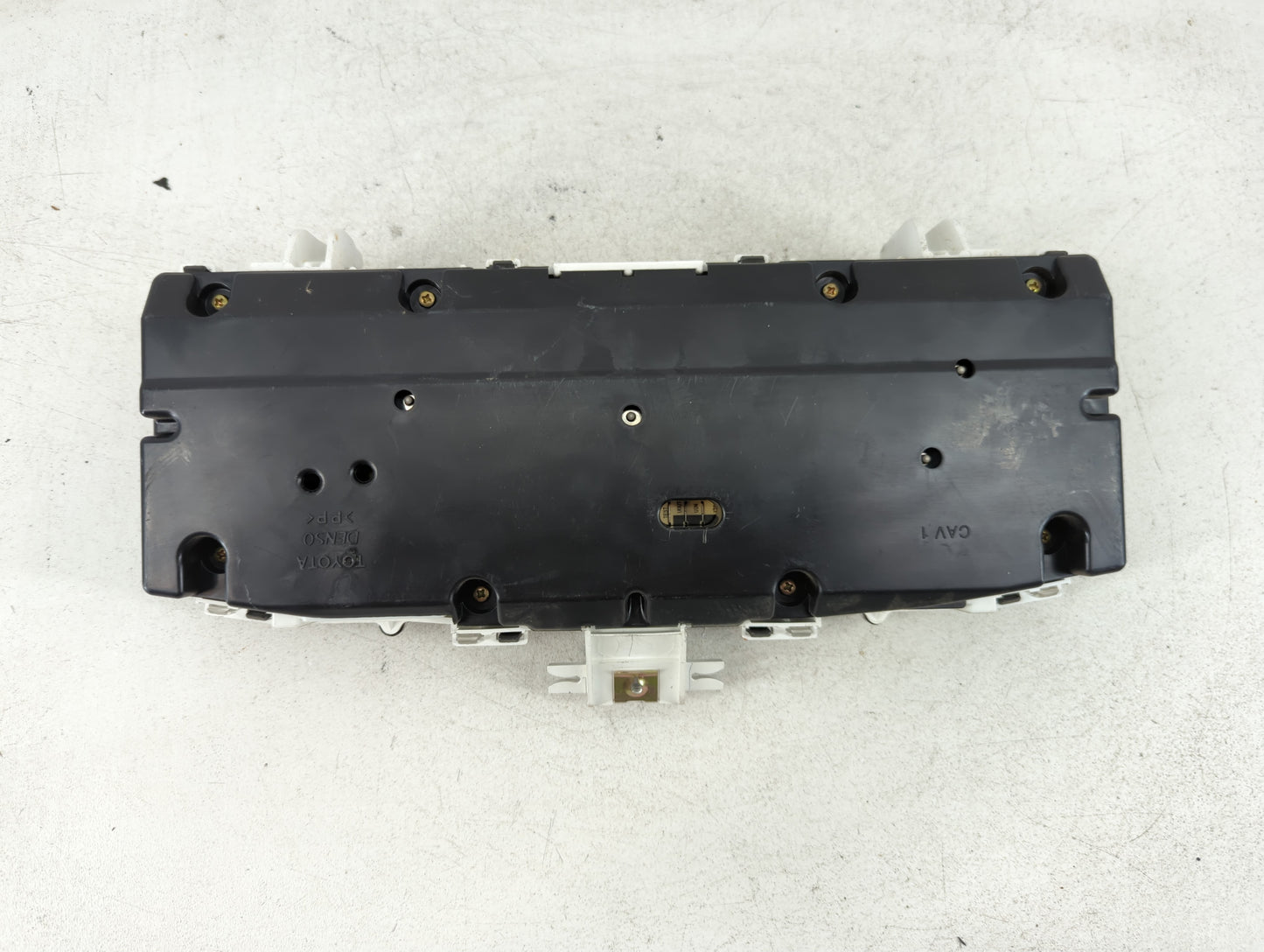 2003-2004 Toyota Corolla Instrument Cluster Speedometer Gauges P/N:TN157510-5132 83800-02690-00 Fits Fits 2003 2004 OEM Used