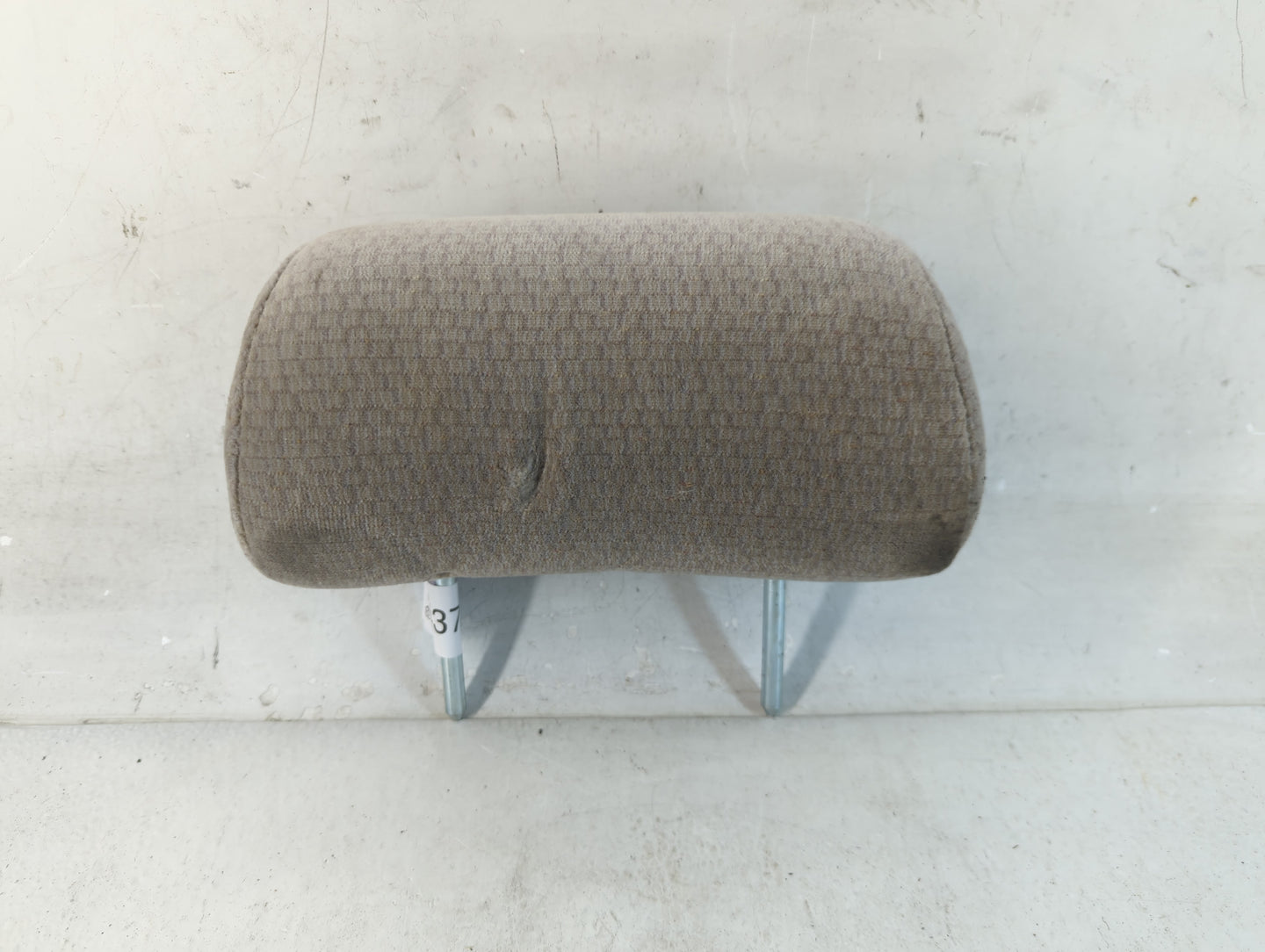 2002-2004 Toyota Corolla Headrest Head Rest Rear Seat Fits Fits 2002 2003 2004 OEM Used Auto Parts - Oemusedautoparts1.com