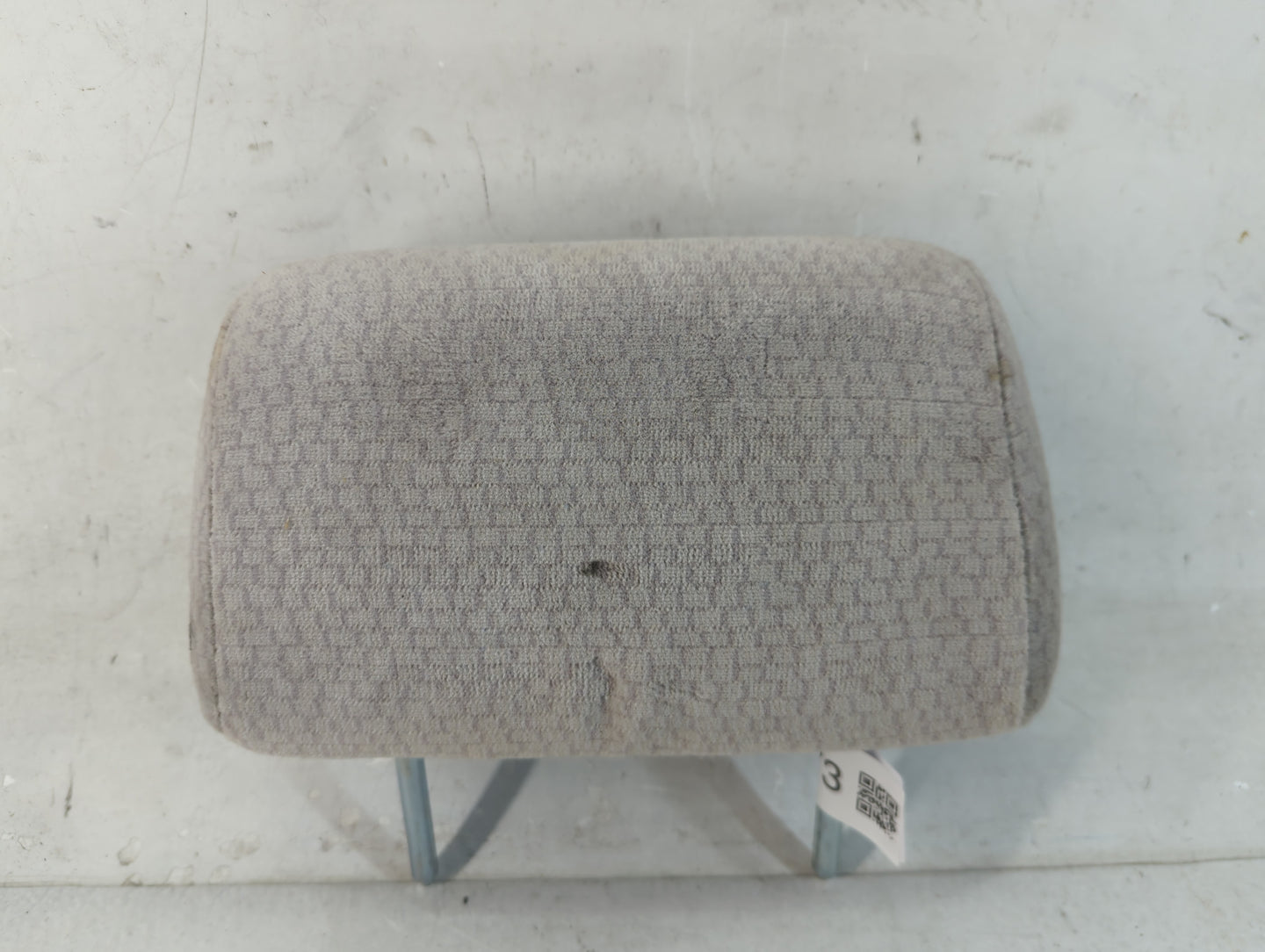 2002-2004 Toyota Corolla Headrest Head Rest Rear Seat Fits Fits 2002 2003 2004 OEM Used Auto Parts - Oemusedautoparts1.com