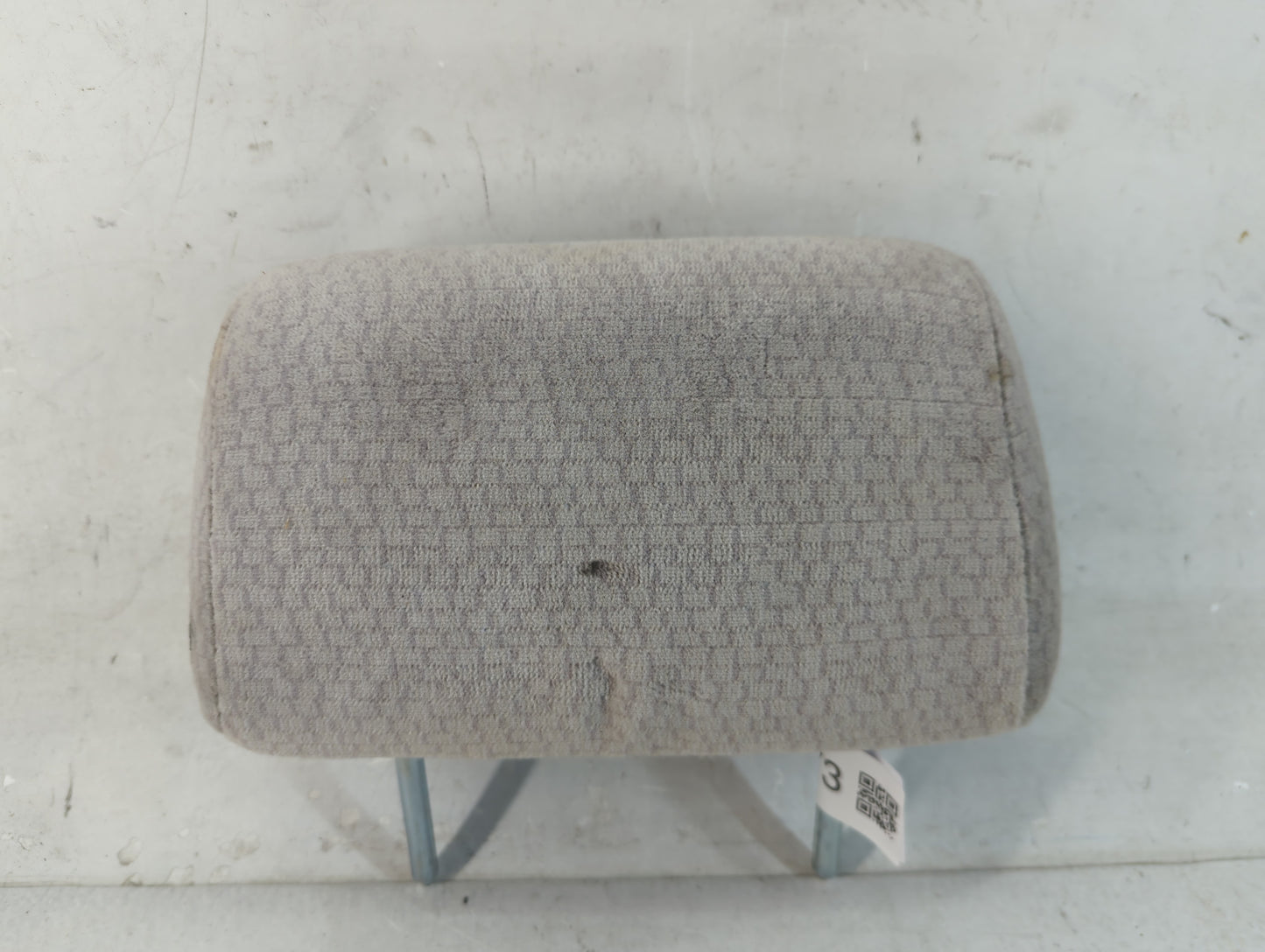 2002-2004 Toyota Corolla Headrest Head Rest Rear Seat Fits Fits 2002 2003 2004 OEM Used Auto Parts - Oemusedautoparts1.com
