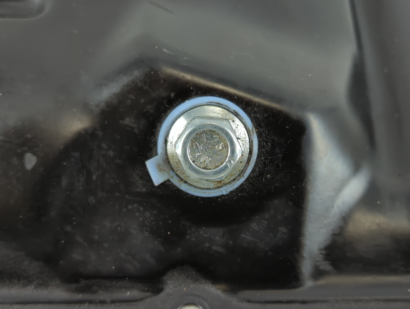 2000-2005 Toyota Echo Engine Oil Pan Fits OEM Used Auto Parts - Oemusedautoparts1.com