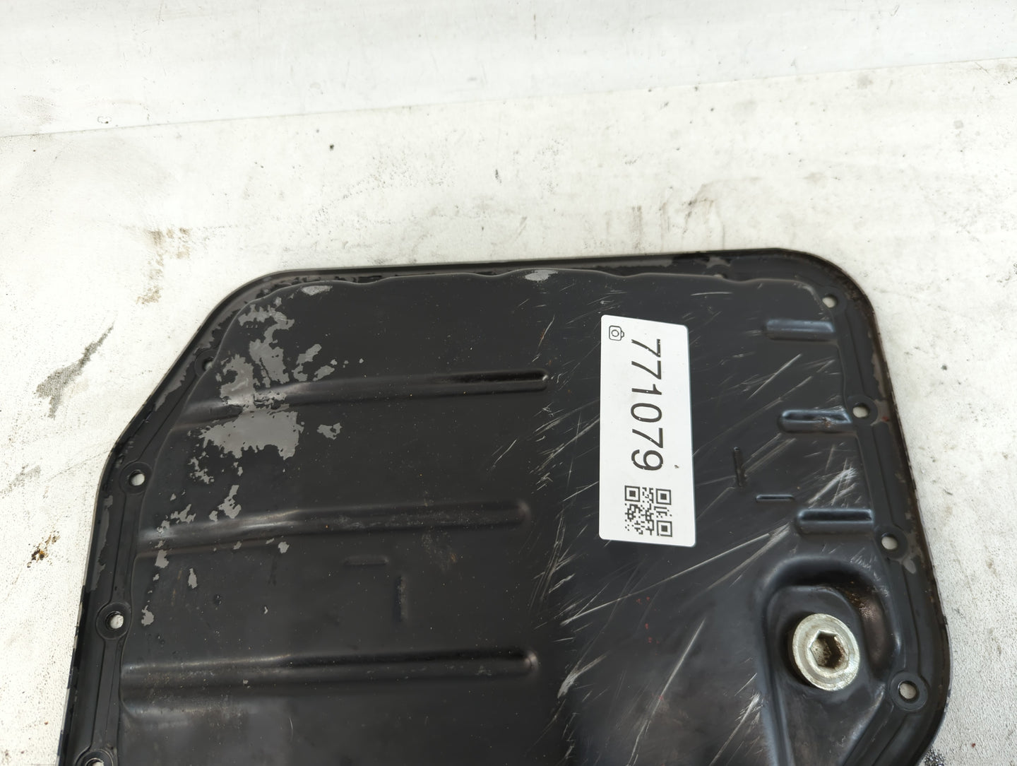 2000-2005 Toyota Echo Engine Oil Pan Fits OEM Used Auto Parts - Oemusedautoparts1.com