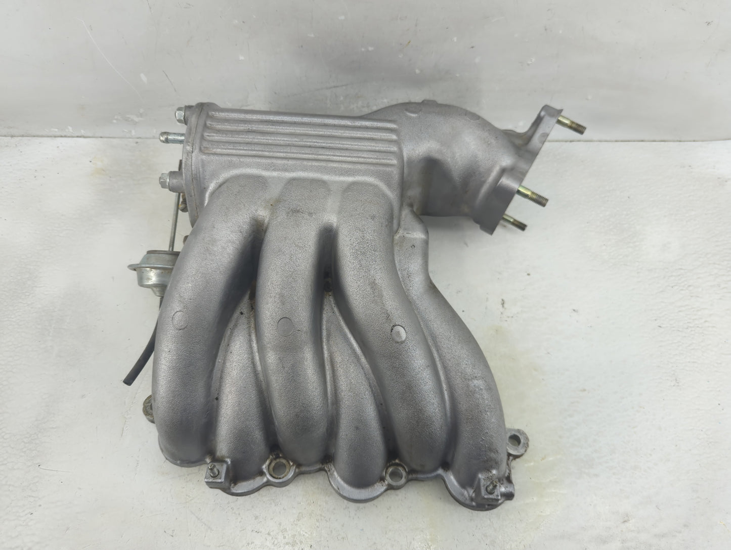 2001-2003 Toyota Highlander Air Intake Manifold Fits Fits 1999 2000 2001 2002 2003 2004 OEM Used Auto Parts - Oemusedautopar