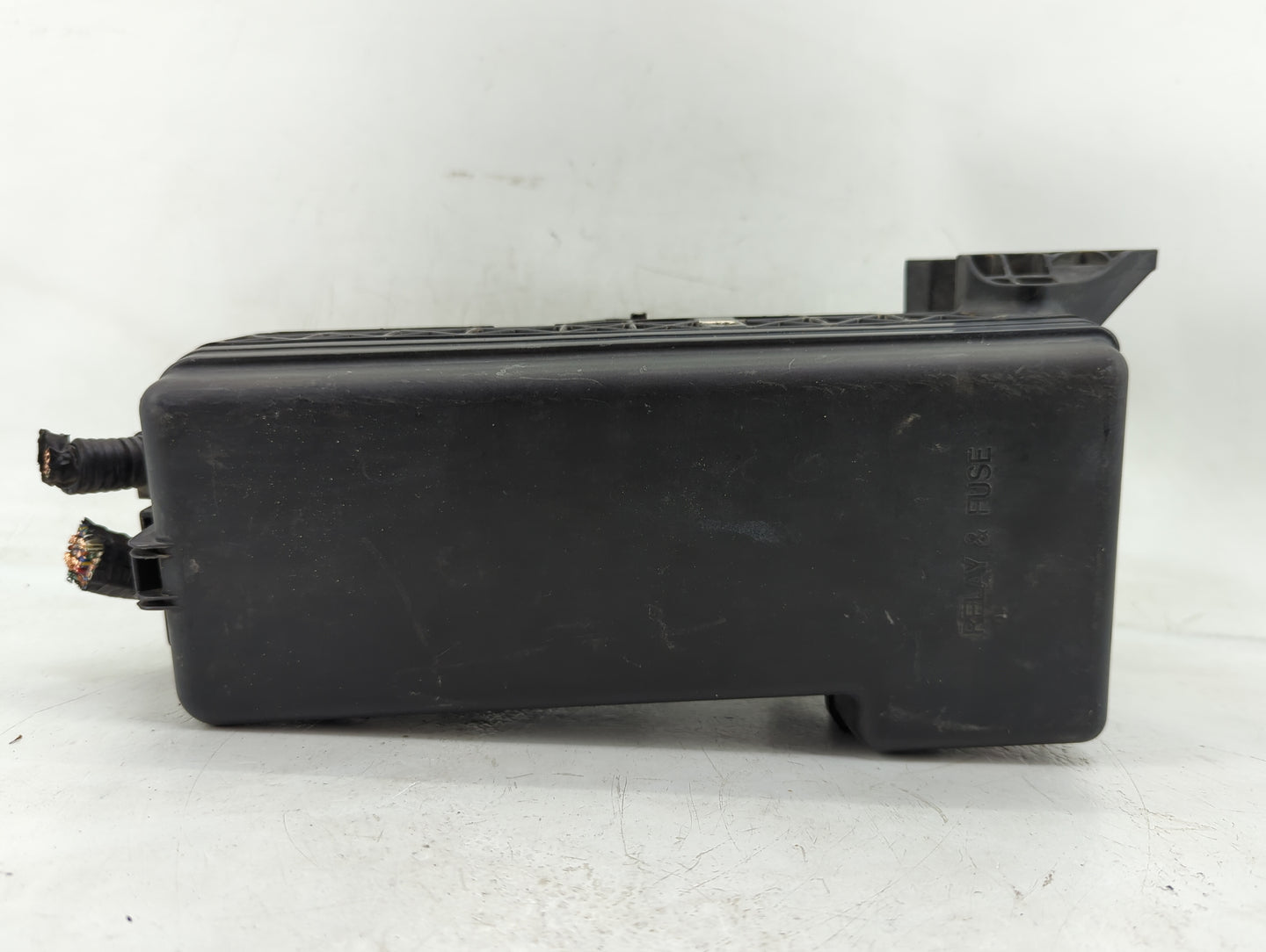 2001-2003 Toyota Highlander Fusebox Fuse Box Panel Relay Module P/N:8266248020 Fits Fits 2001 2002 2003 OEM Used Auto Parts 