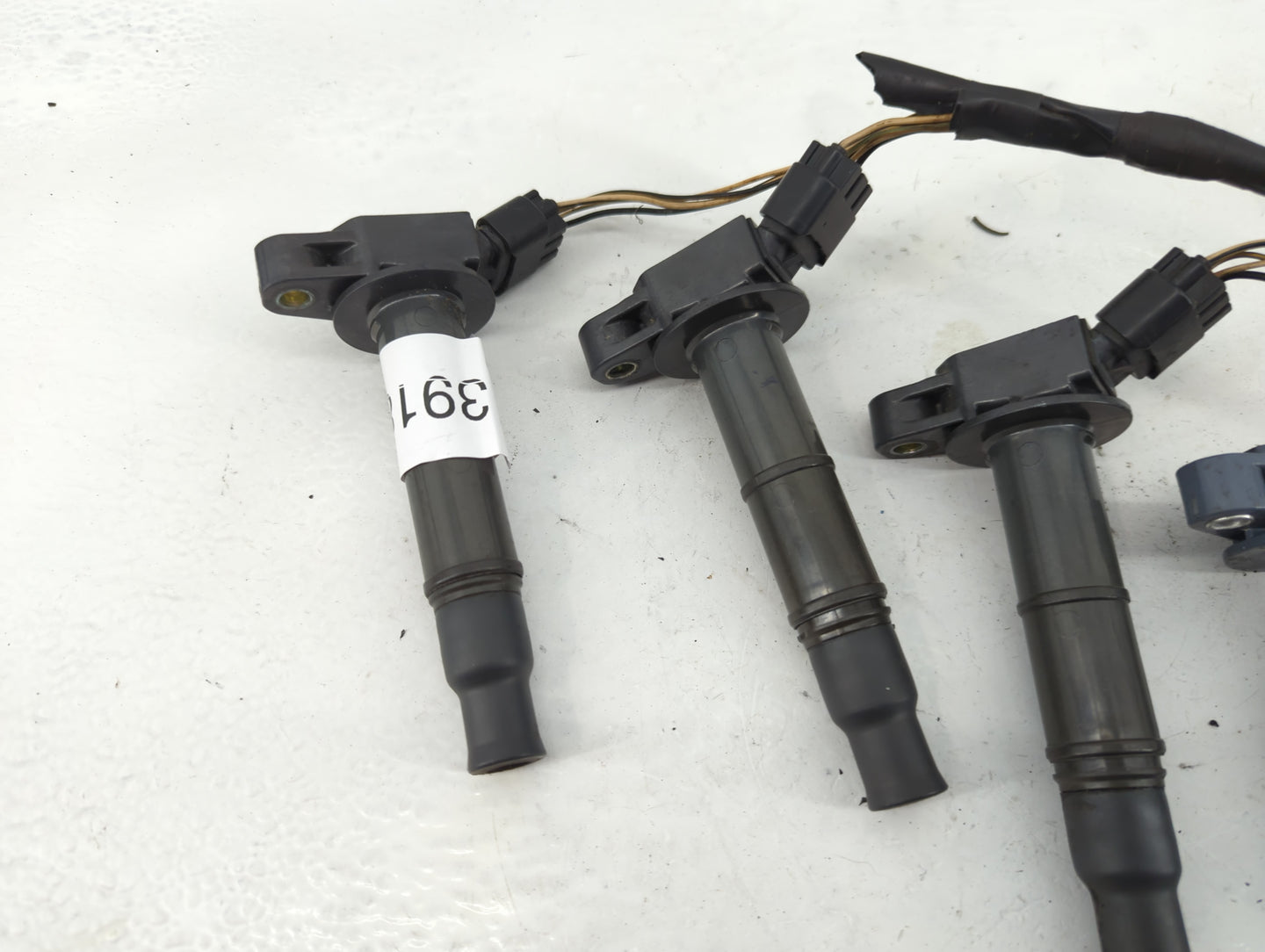 2001-2007 Toyota Highlander Ignition Coil Igniter Pack - Oemusedautoparts1.com