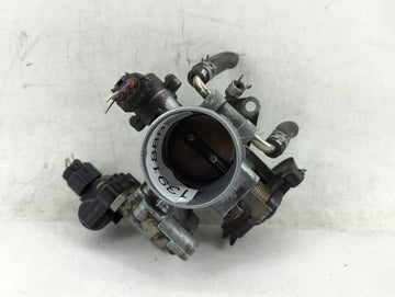 2001-2003 Toyota Highlander Throttle Body P/N:22270-28010 Fits Fits 2001 2002 2003 OEM Used Auto Parts - Oemusedautoparts1.c