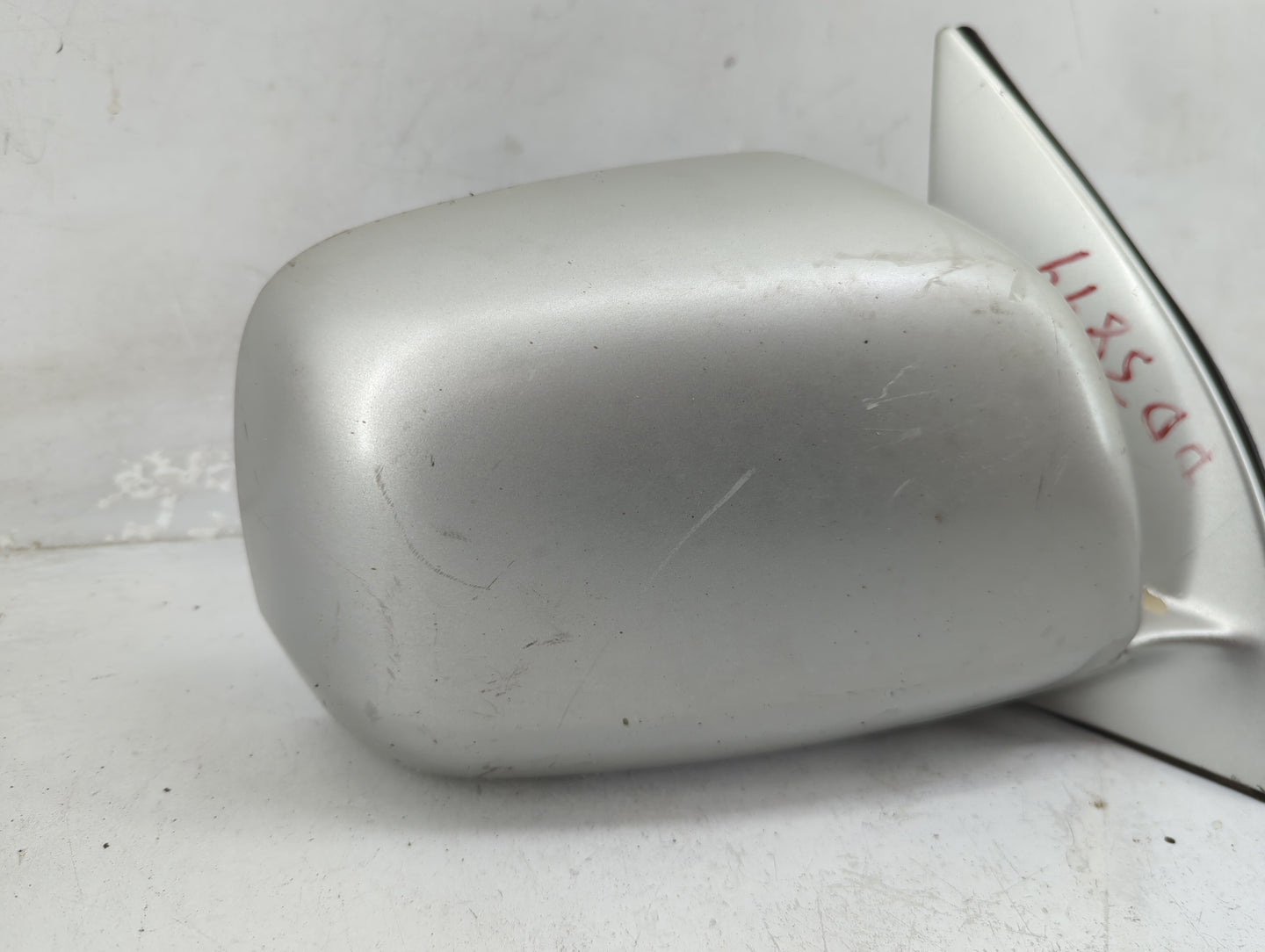 2003 Toyota Highlander Passenger Side View Mirror - Right Door Mirror OEM Used - Oemusedautoparts1.com