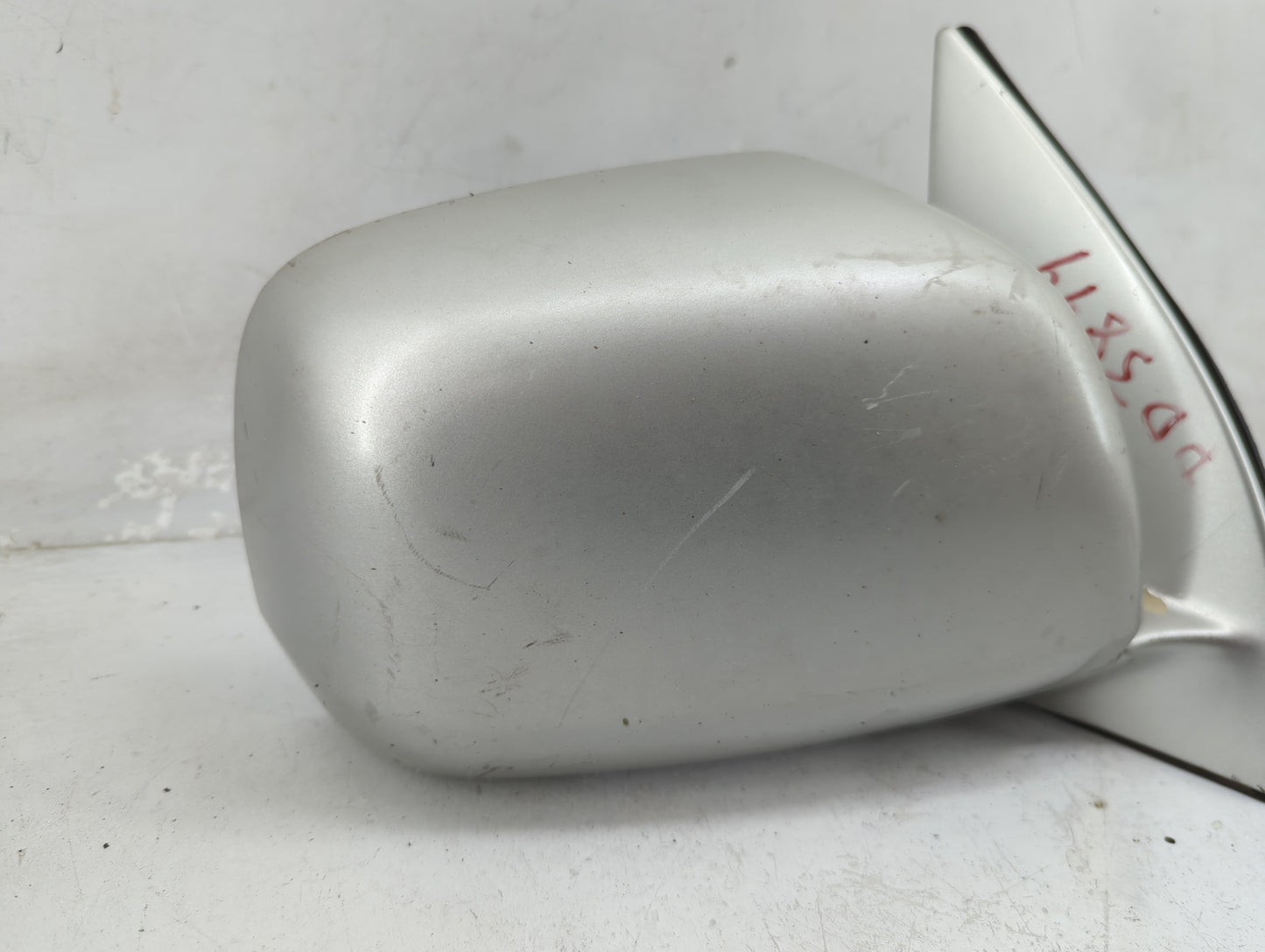 2003 Toyota Highlander Passenger Side View Mirror - Right Door Mirror OEM Used - Oemusedautoparts1.com