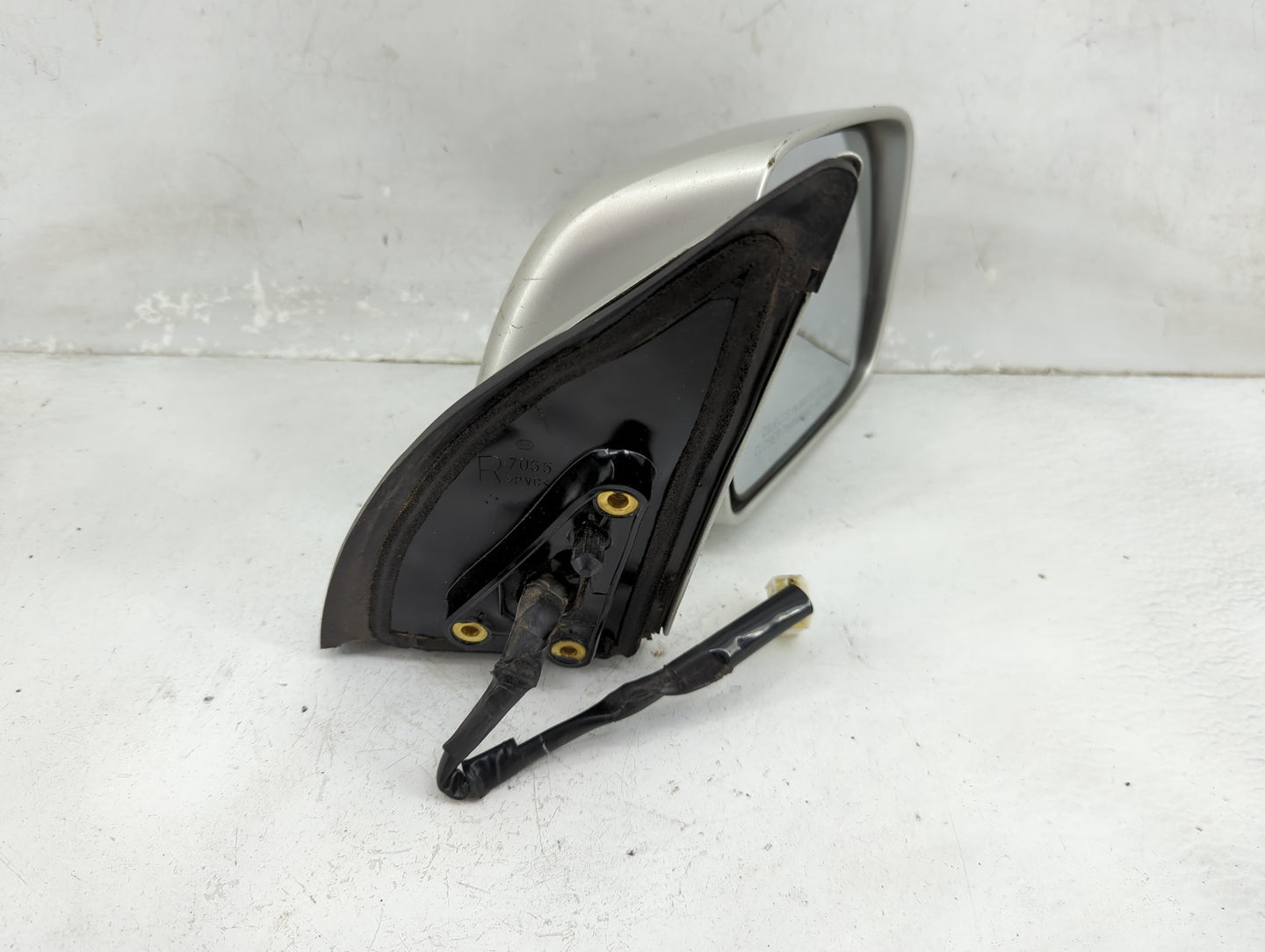 2003 Toyota Highlander Passenger Side View Mirror - Right Door Mirror OEM Used - Oemusedautoparts1.com