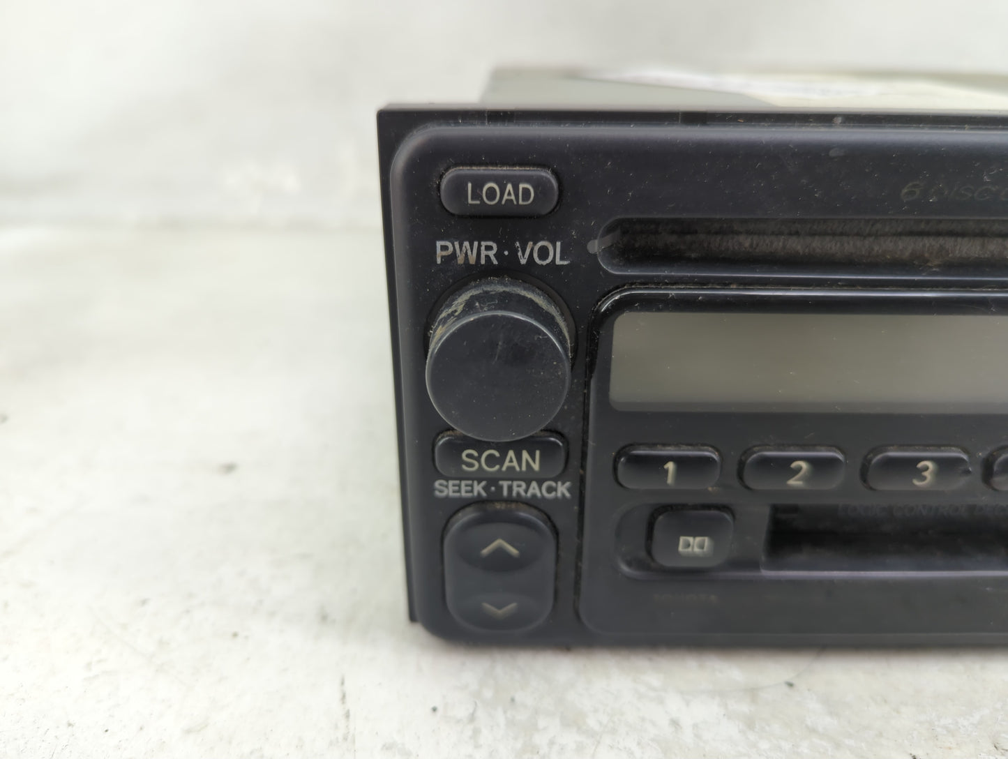 2001-2003 Toyota Highlander Radio AM FM Cd Player Receiver Replacement P/N:86120-48130 CQ-ET8060AK Fits Fits 2001 2002 2003 