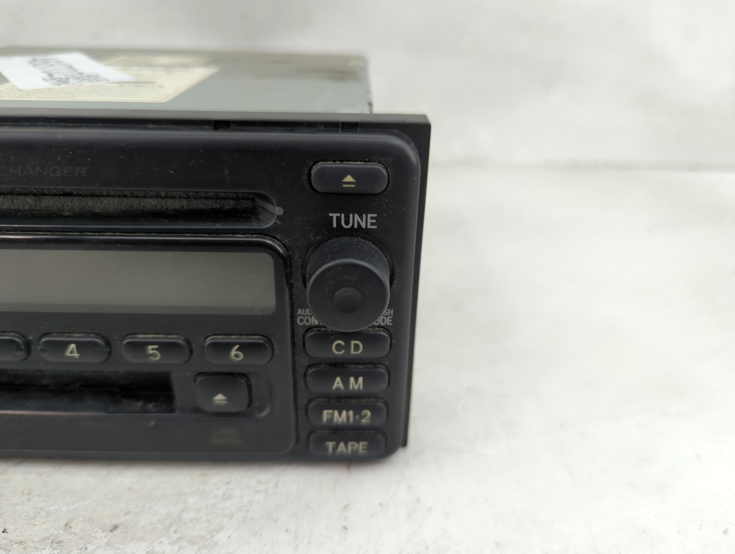 2001-2003 Toyota Highlander Radio AM FM Cd Player Receiver Replacement P/N:86120-48130 CQ-ET8060AK Fits Fits 2001 2002 2003 