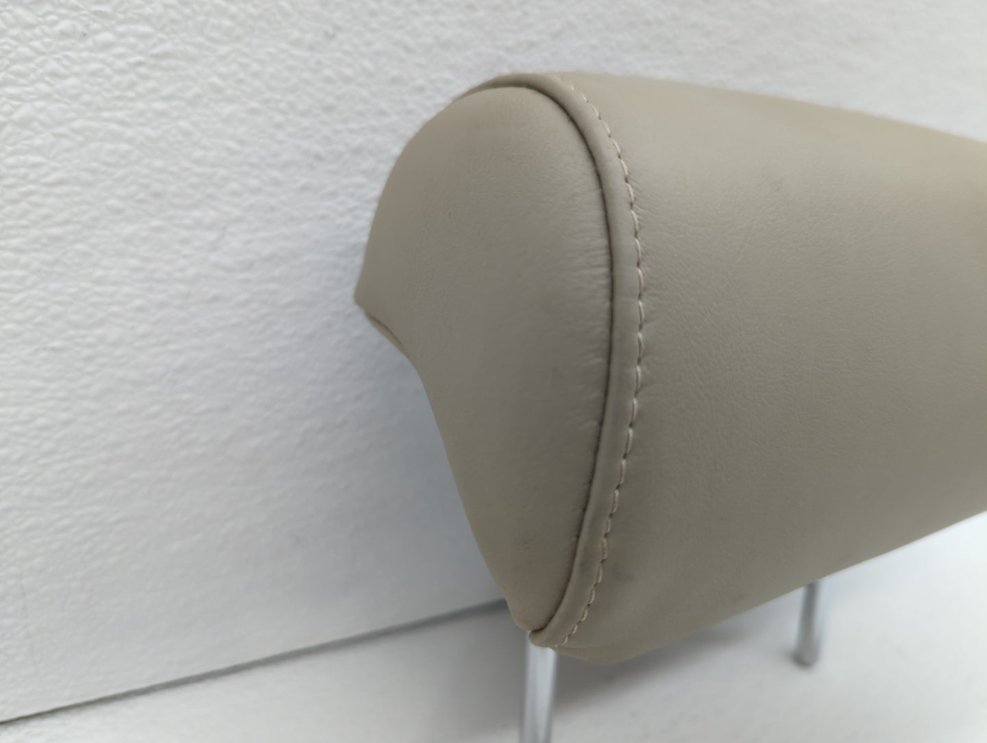 2001 Toyota Highlander Headrest Head Rest Front Driver Passenger Seat - Oemusedautoparts1.com
