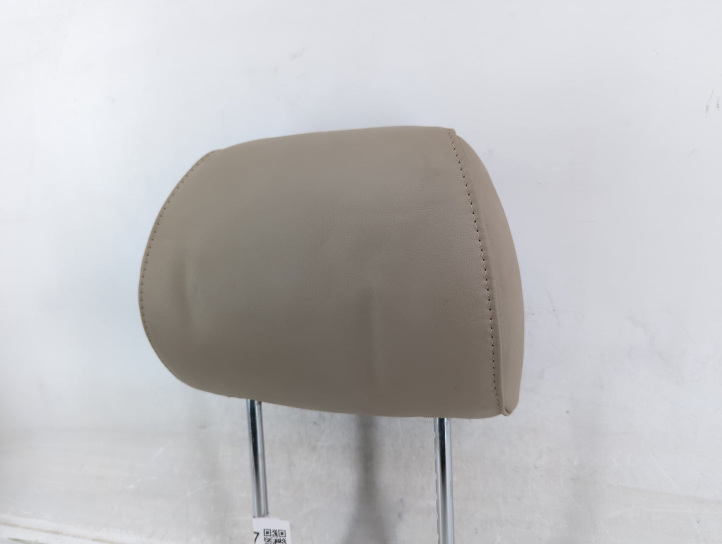 2001-2003 Toyota Highlander Headrest Head Rest Rear Seat Fits Fits 2001 2002 2003 OEM Used Auto Parts - Oemusedautoparts1.co
