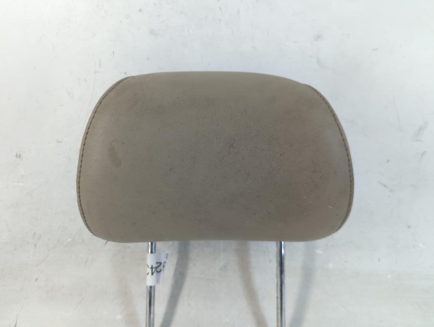 2001-2003 Toyota Highlander Headrest Head Rest Front Driver Passenger Seat Fits Fits 2001 2002 2003 OEM Used Auto Parts - Oe