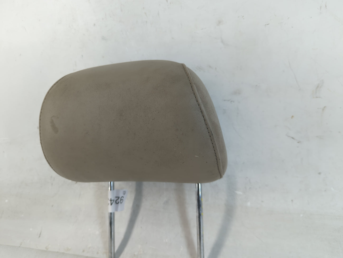 2001-2003 Toyota Highlander Headrest Head Rest Front Driver Passenger Seat Fits Fits 2001 2002 2003 OEM Used Auto Parts - Oe